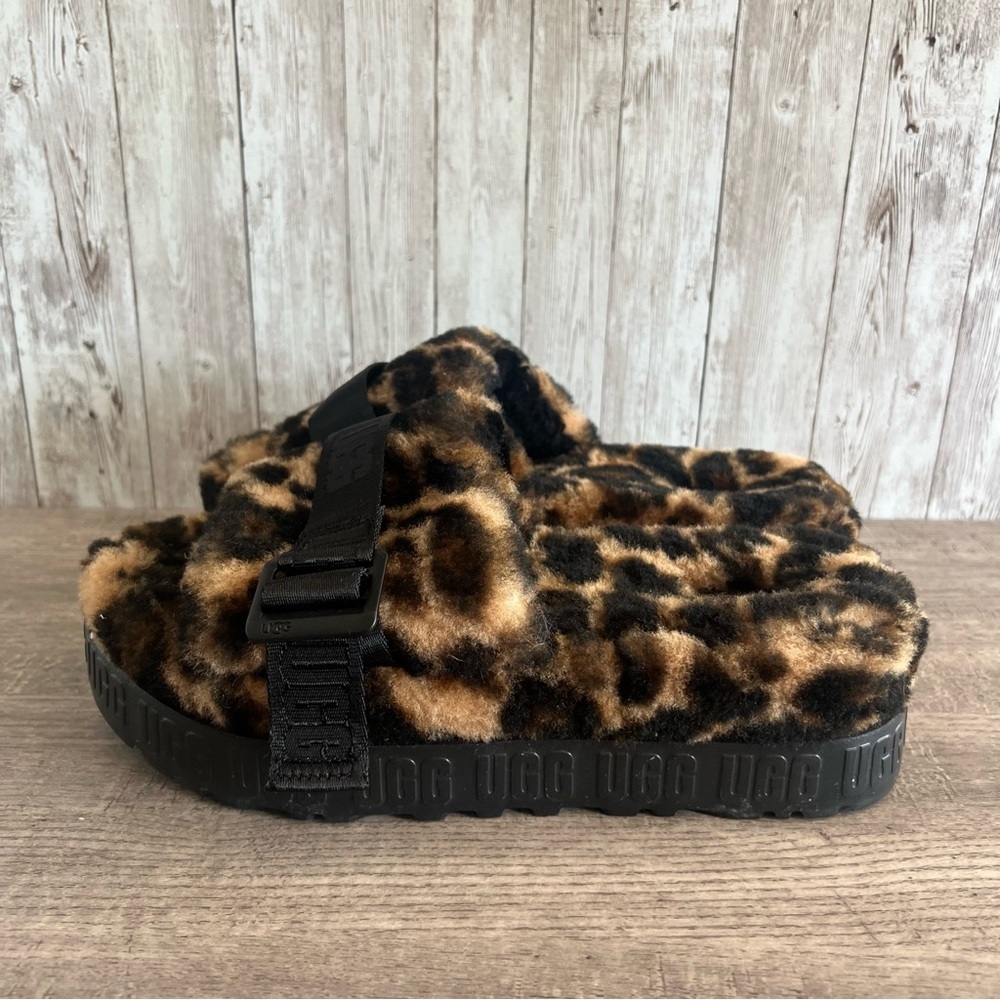 UGG Fluffita Flatform Leopard Print Fuzzy Slides Size 8 - Picture 1 of 5